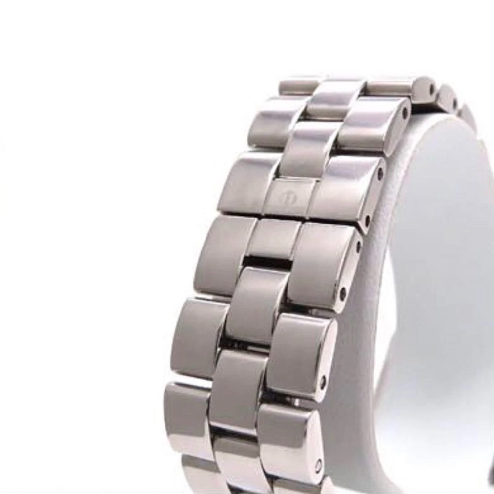 Baume & Mercier
X Tiffany & Co. Hampton Watch - Picture 5 of 6
